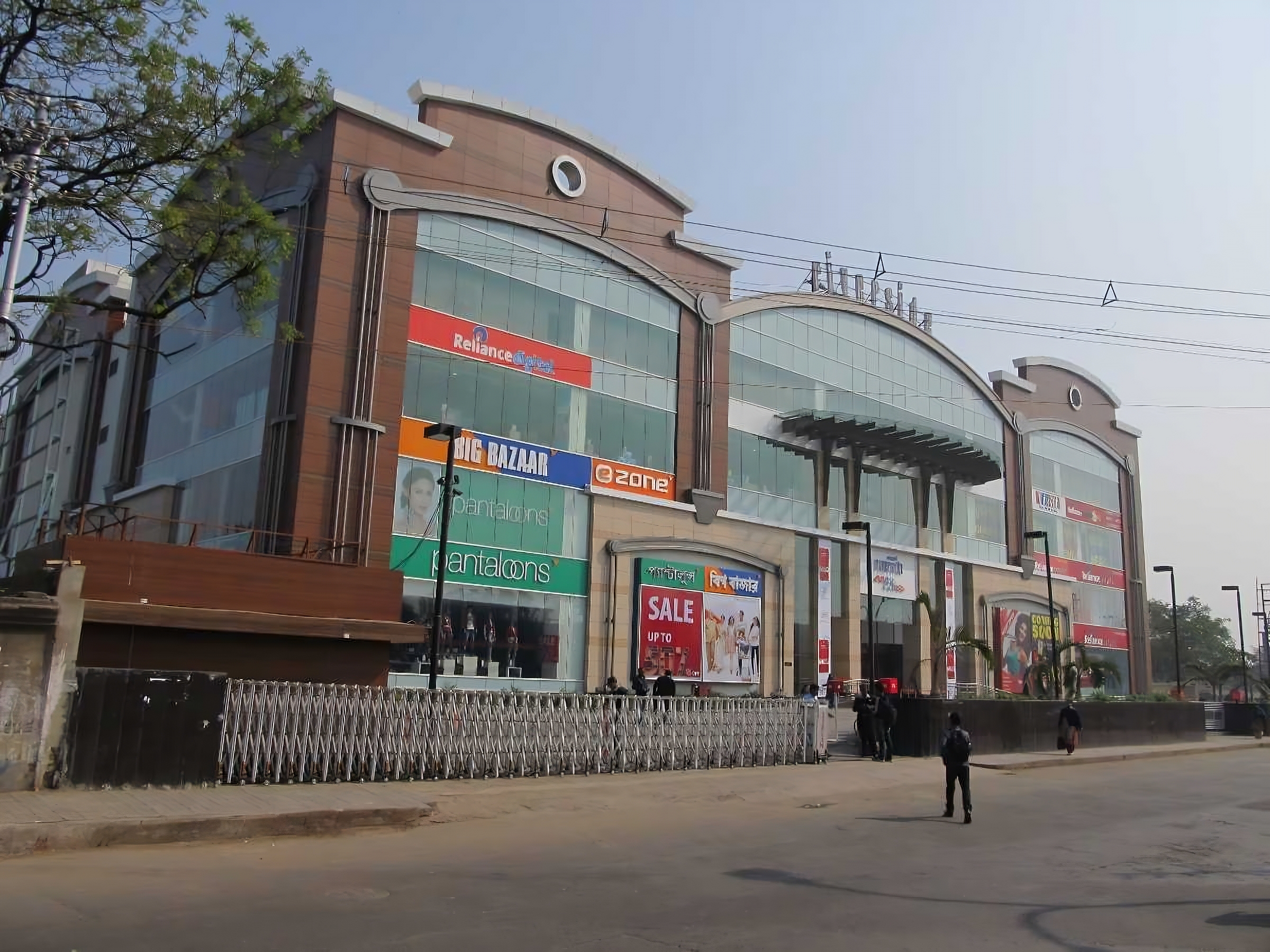 retail location in kolkata